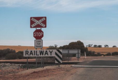 Outback Tracks - Railway line crossing